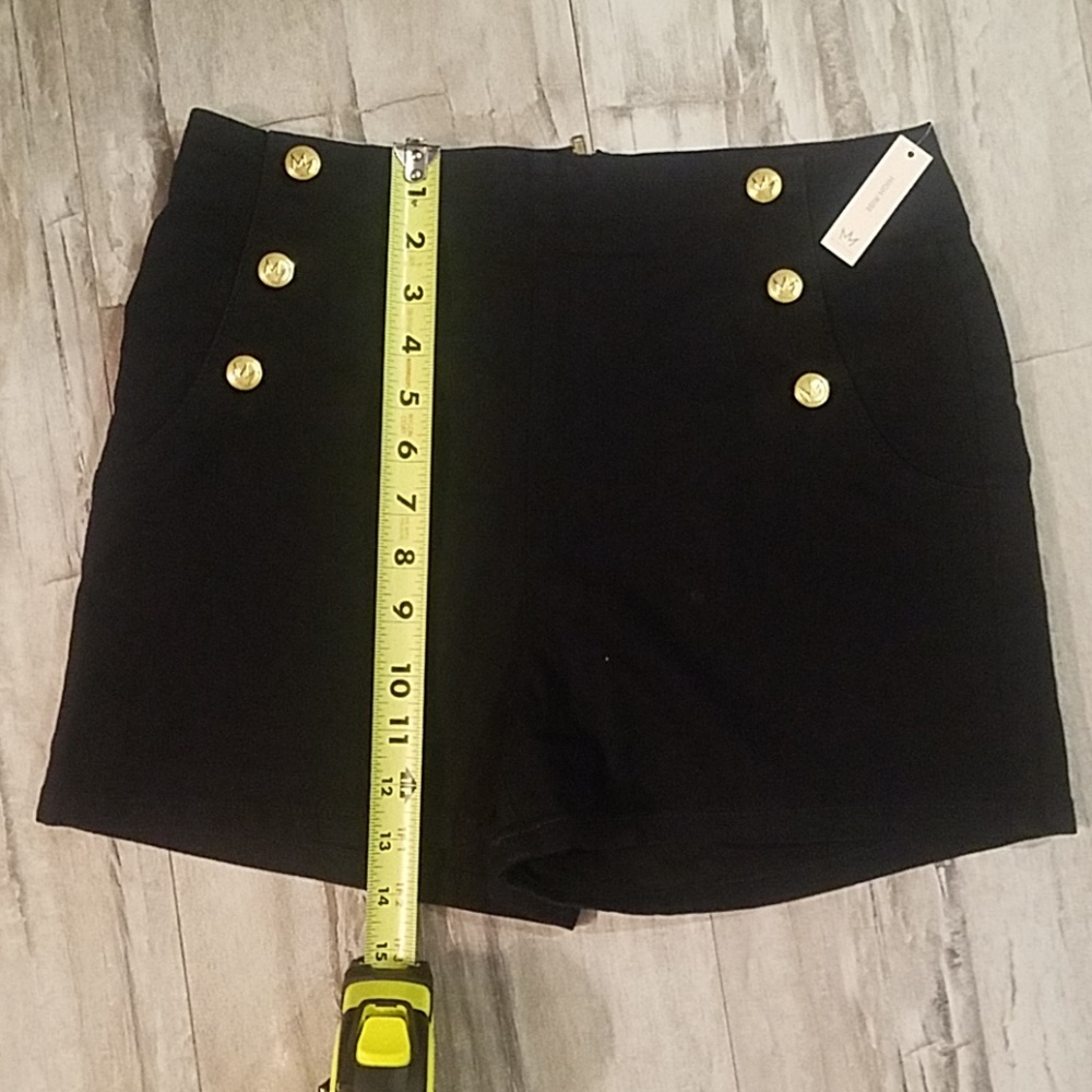 High Rise Shorts - Picture 5 of 8
